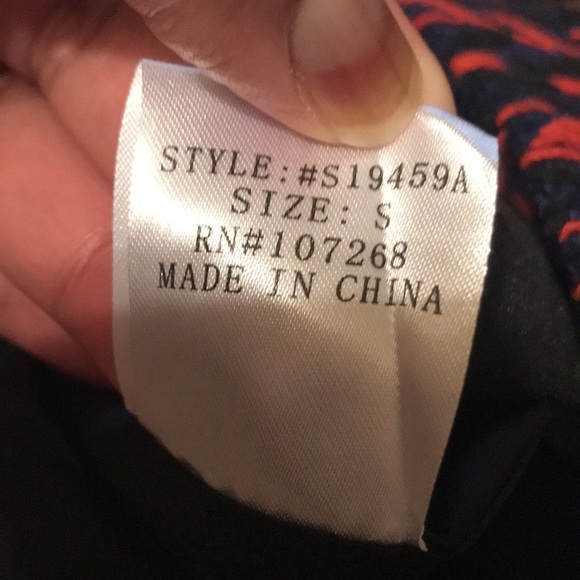 “GRACIA” Geo-Print Woven Knit Wool Blend Miniskirt Size Small - Picture 10 of 11